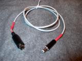 photograph of cable +5v cable for PS/2 mouse connector